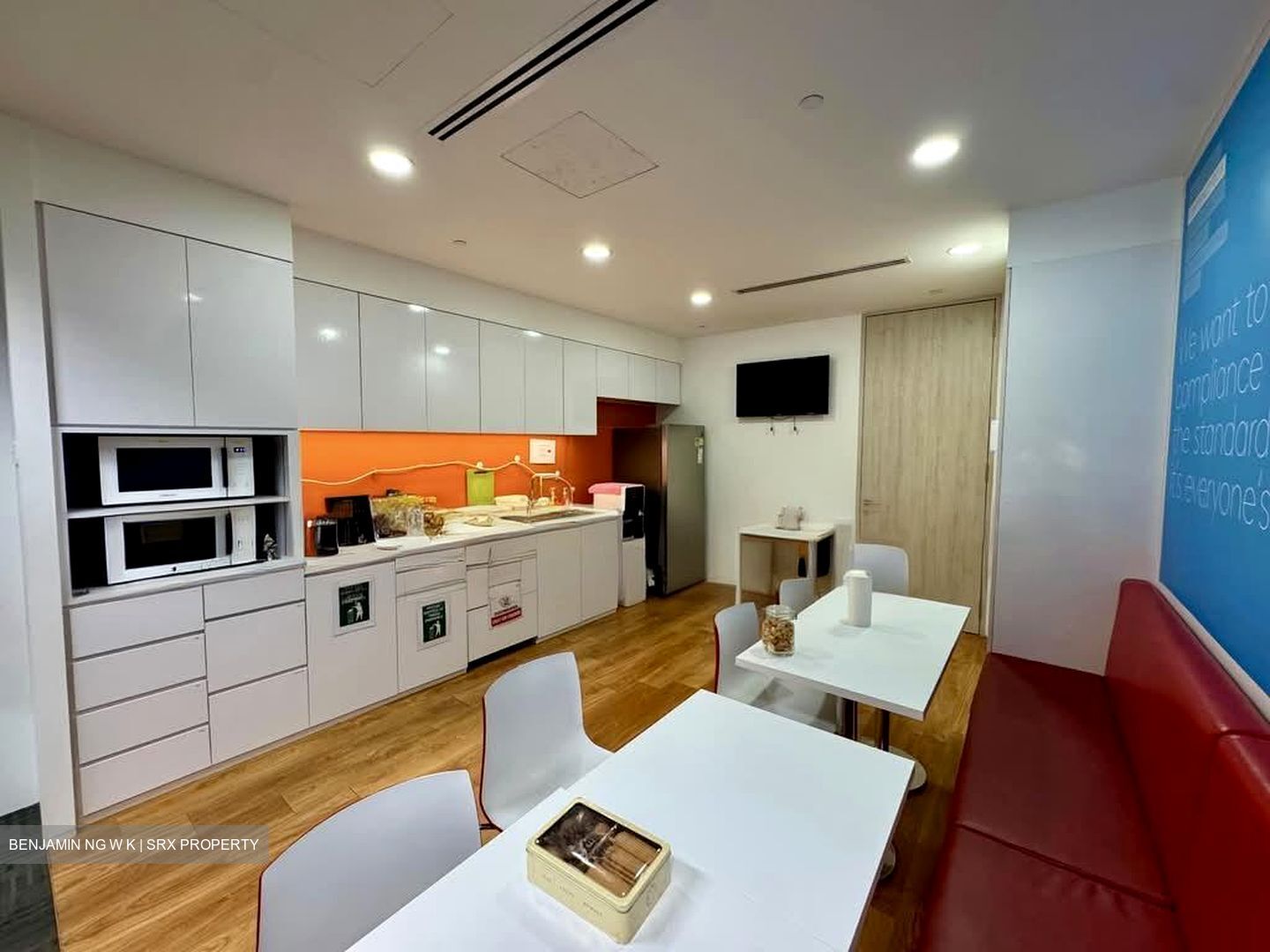 MYP Plaza (D1), Office #540485381